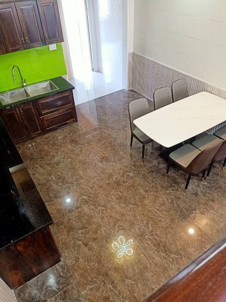 Bán nhà riêng Đ. Trần Anh Tông, P. 8, Tp. Đà Lạt, T. Lâm Đồng - Ảnh 2