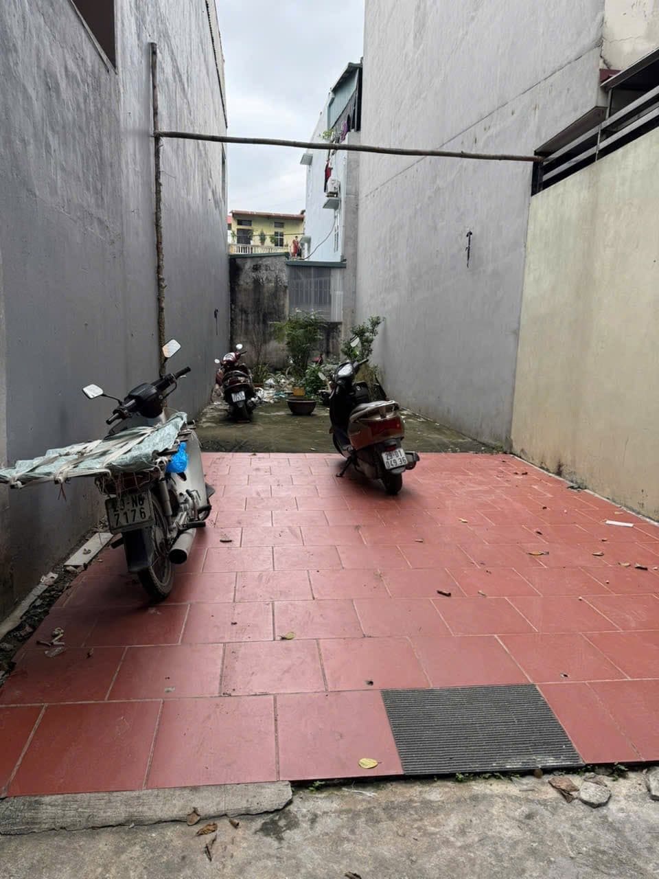 Bán đất Đ. Phạm Văn Đồng, Q. Cầu Giấy, Tp. Hà Nội - Ảnh 2