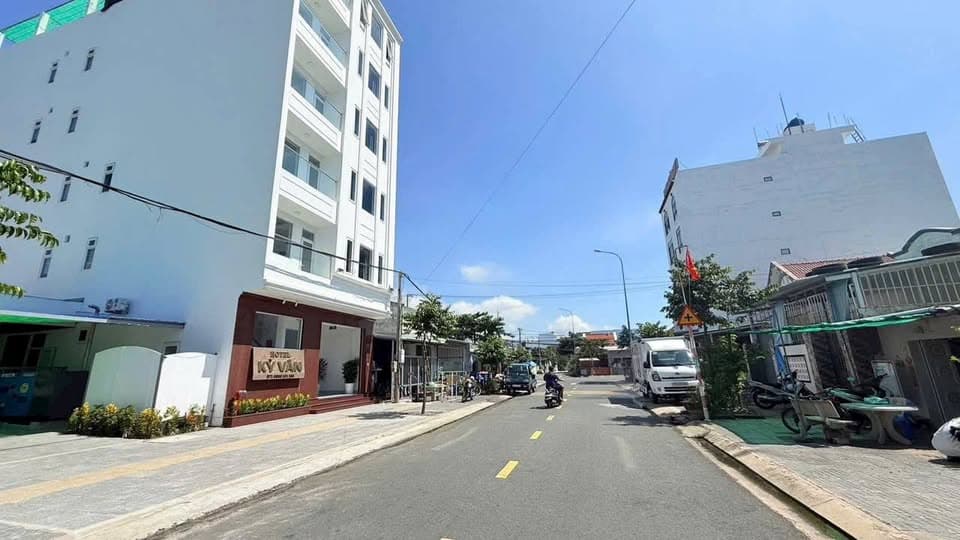 Bán nhà riêng Đ. Huỳnh Tấn Phát, Tx. Phú Mỹ, T. Bà Rịa - Vũng Tàu - Ảnh 2