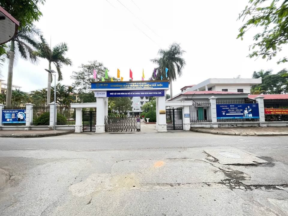 Bán nhà riêng Tt. Sóc Sơn, H. Sóc Sơn, Tp. Hà Nội - Ảnh 3