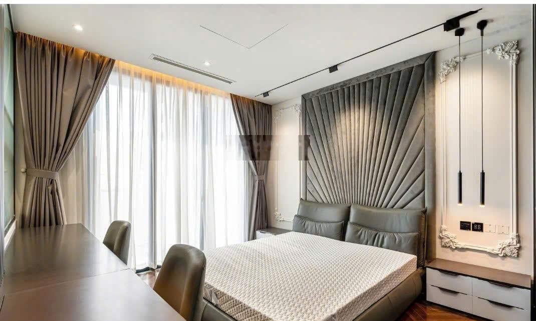 Cho thuê căn hộ chung cư Vinhomes Golden River, P. Bến Nghé, Q. 1, Tp. Hồ Chí Minh - Ảnh 3