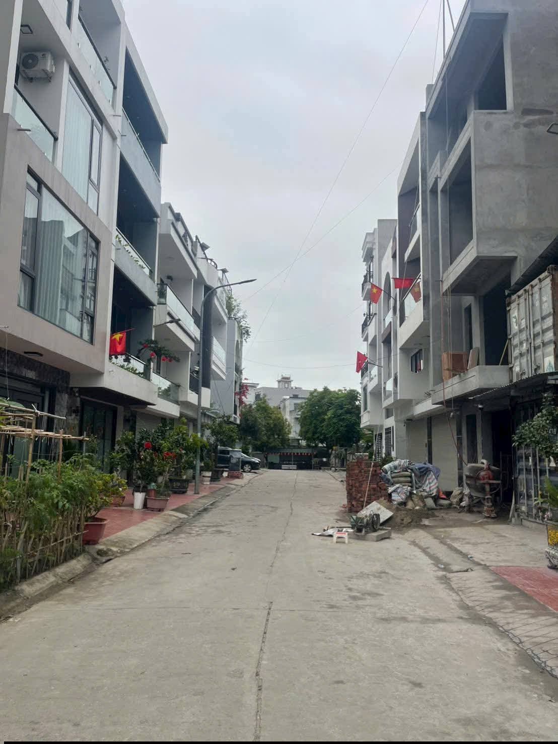 Bán nhà riêng Đ. Cao Thắng, Tp. Hạ Long, T. Quảng Ninh - Ảnh 2