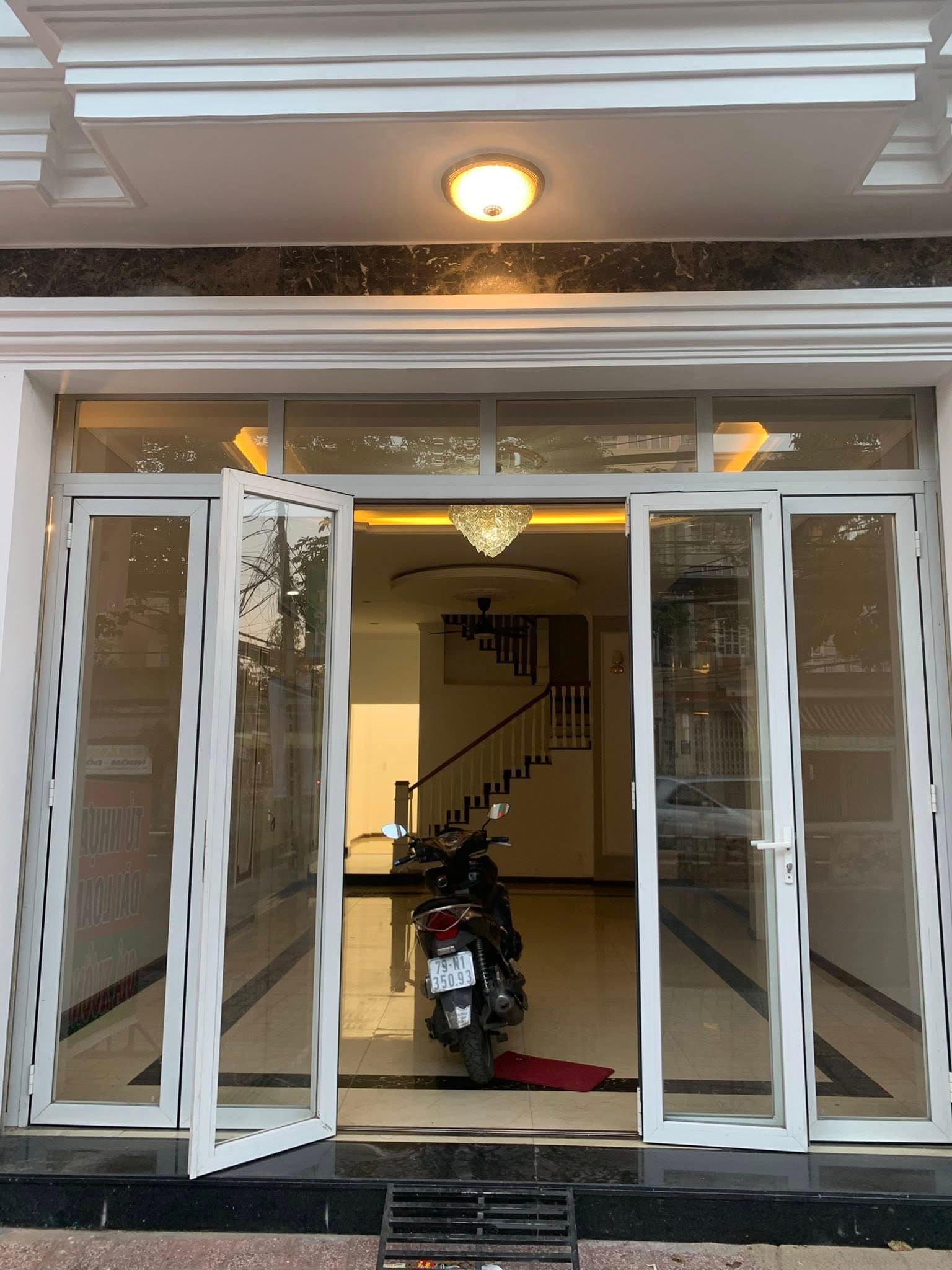 Cho thuê nhà riêng Tp. Nha Trang, T. Khánh Hòa