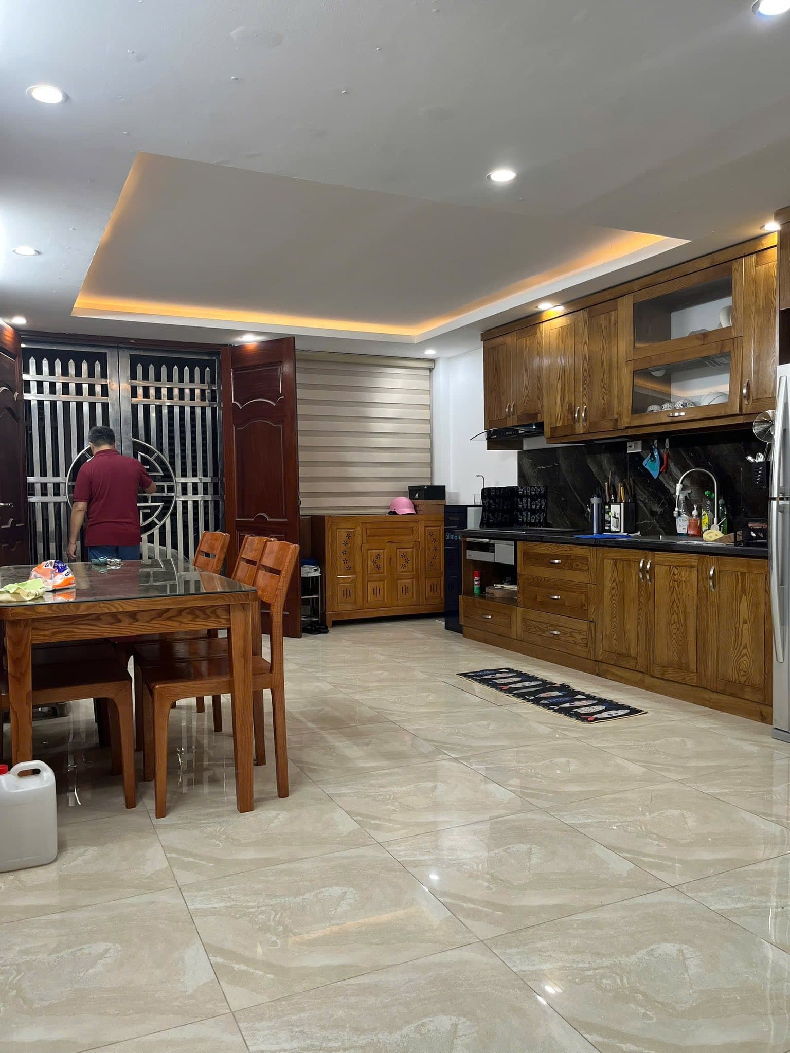 Cho thuê nhà riêng Đ. Nguyễn Hoàng, Q. Cầu Giấy, Tp. Hà Nội - Ảnh 2