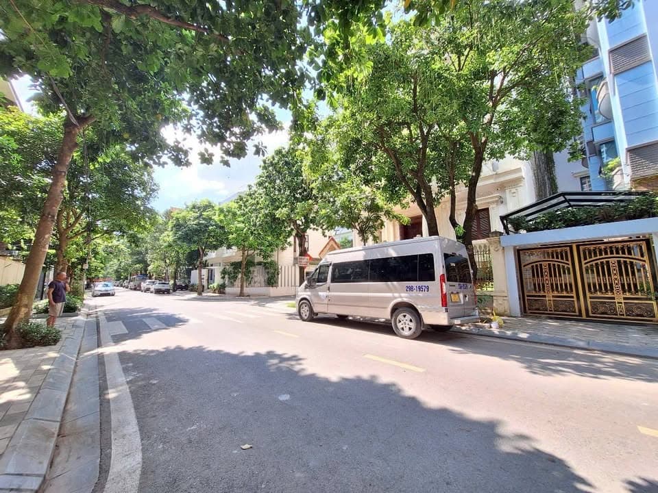 Bán biệt thự liền kề Đ. Lạc Long Quân, P. Phú Thượng, Q. Tây Hồ, Tp. Hà Nội - Ảnh 2