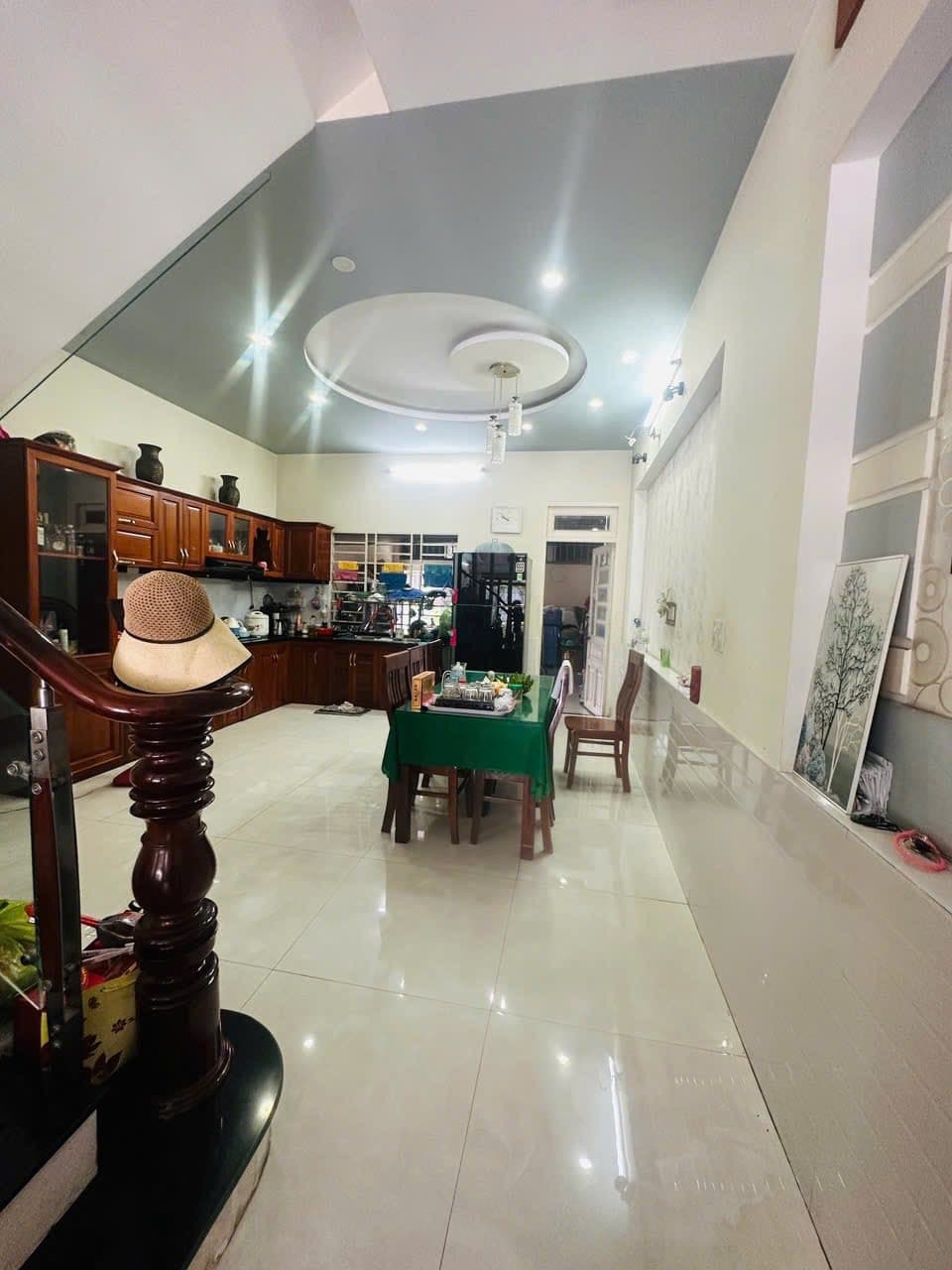 Bán nhà mặt phố P. Dĩ An, Tp. Dĩ An, T. Bình Dương - Ảnh 3