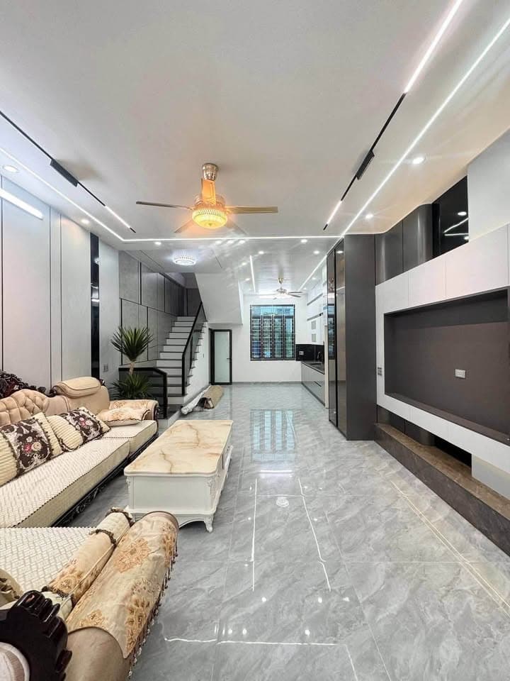 Bán nhà riêng Đ. Thống Nhất, Tp. Nam Định, T. Nam Định - Ảnh 3