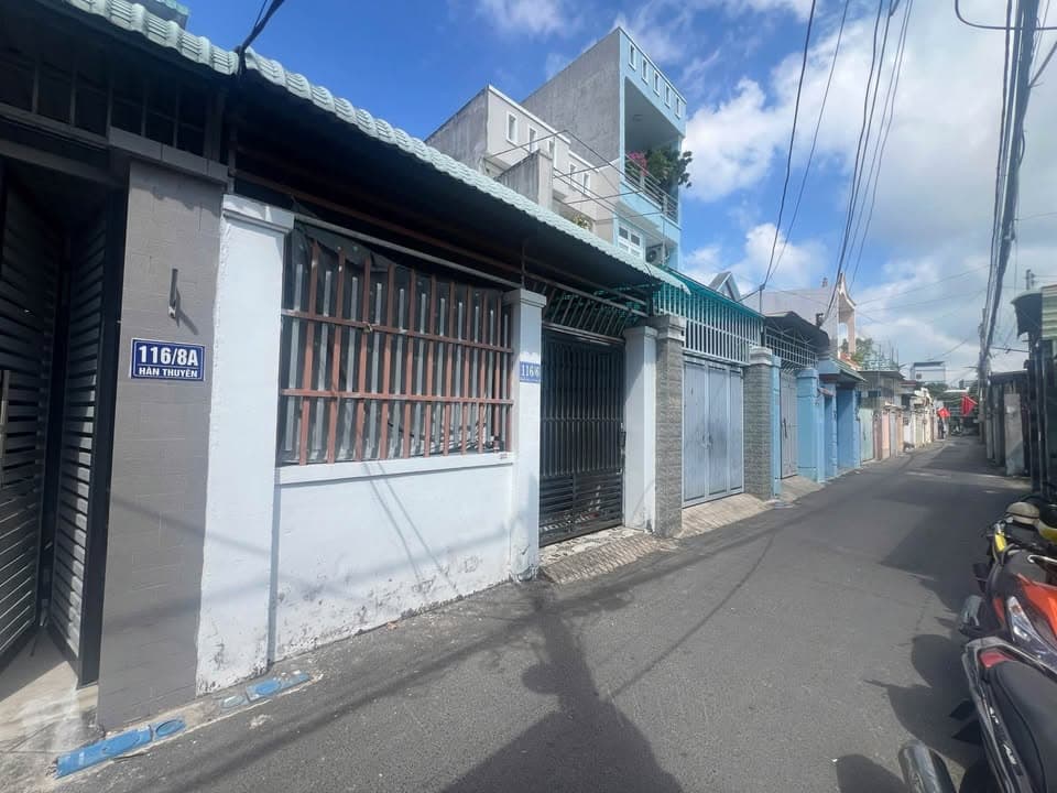 Bán nhà riêng P. 10, Q. 10, Tp. Hồ Chí Minh