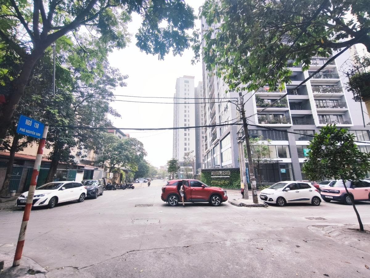 Cho thuê matxa-spa Đ. Nguyễn Sơn, Q. Long Biên, Tp. Hà Nội