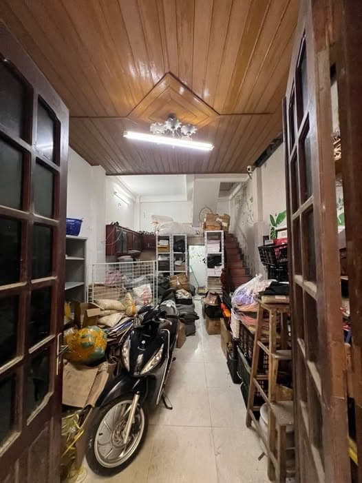 Cho thuê nhà riêng Đ. Cầu Giấy, Q. Cầu Giấy, Tp. Hà Nội