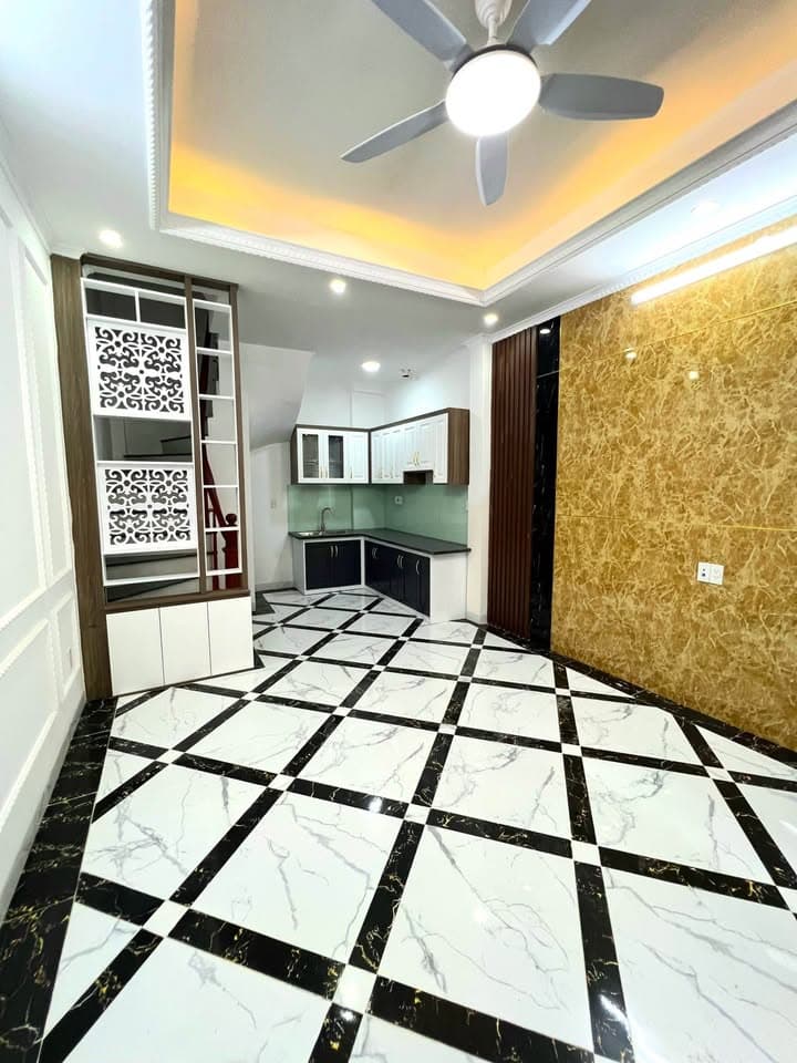 Bán nhà riêng Đ. Tây Hồ, Q. Tây Hồ, Tp. Hà Nội