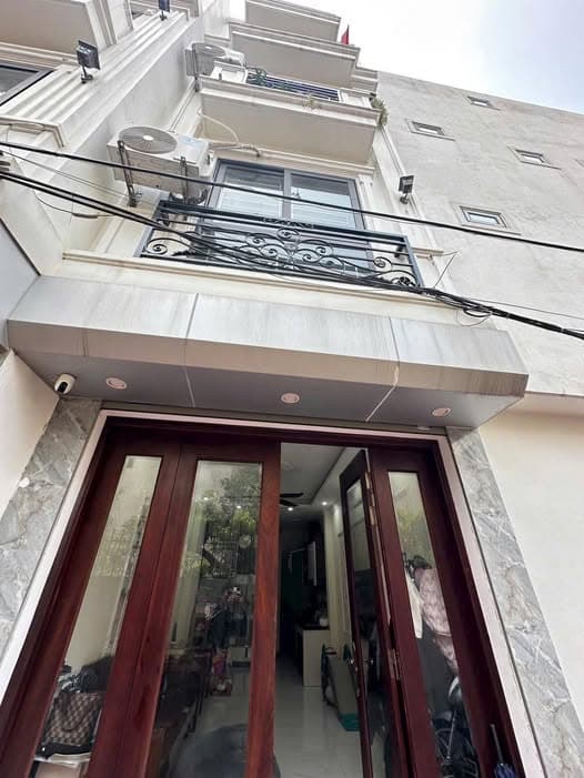 Bán nhà riêng Đ. Long Biên, Q. Long Biên, Tp. Hà Nội