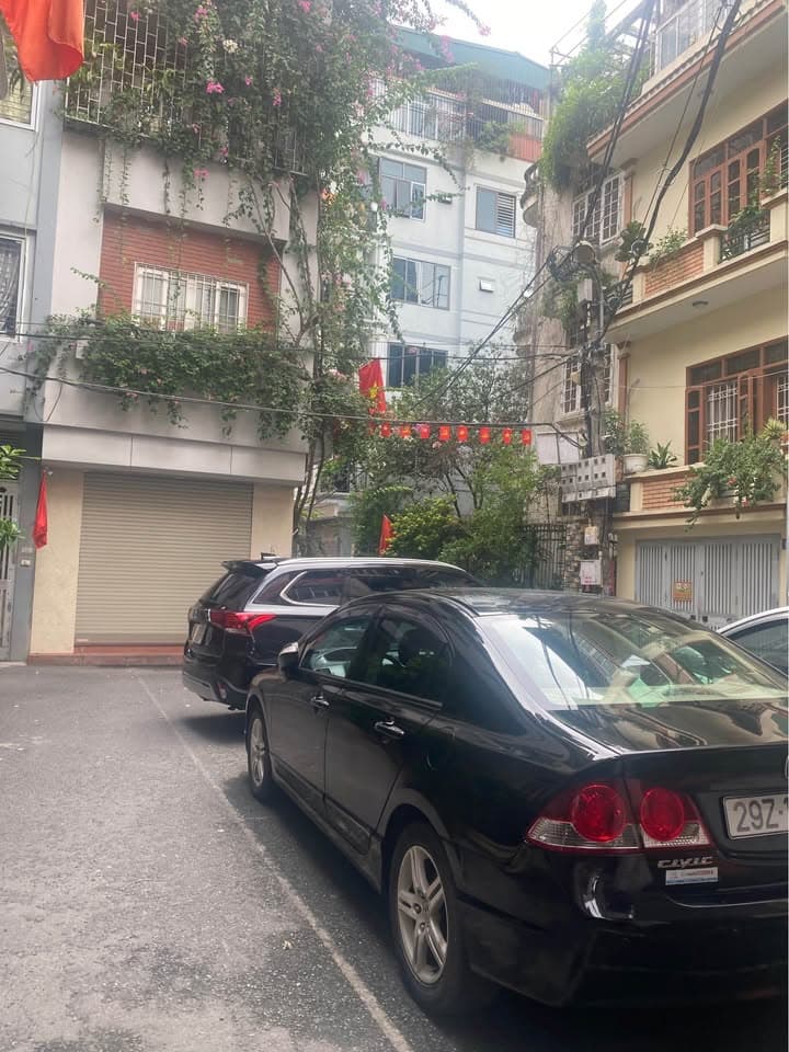 Bán nhà riêng Đ. Cầu Giấy, Q. Cầu Giấy, Tp. Hà Nội - Ảnh 2