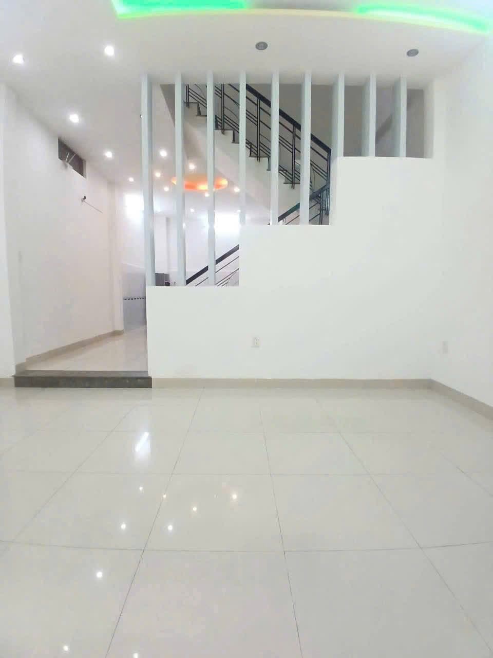 Cho thuê nhà riêng Đ. Ngô Gia Tự, Q. Hải Châu, Tp. Đà Nẵng