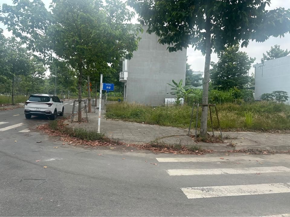 Bán đất P. Vĩnh Tân, Tx. Tân Uyên, T. Bình Dương - Ảnh 2