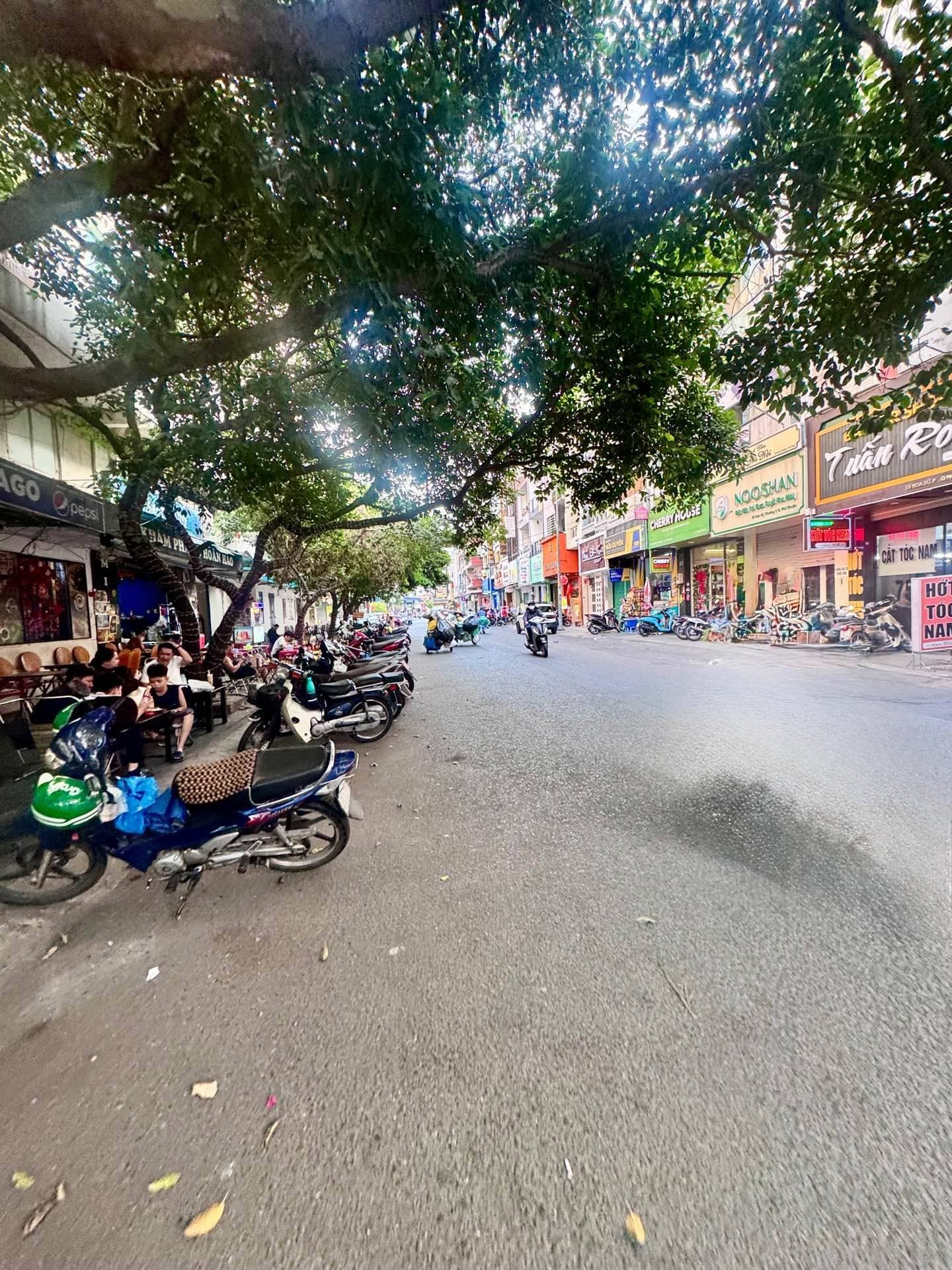 Bán căn hộ chung cư Đ. Nhiêu Tứ, Q. Phú Nhuận, Tp. Hồ Chí Minh