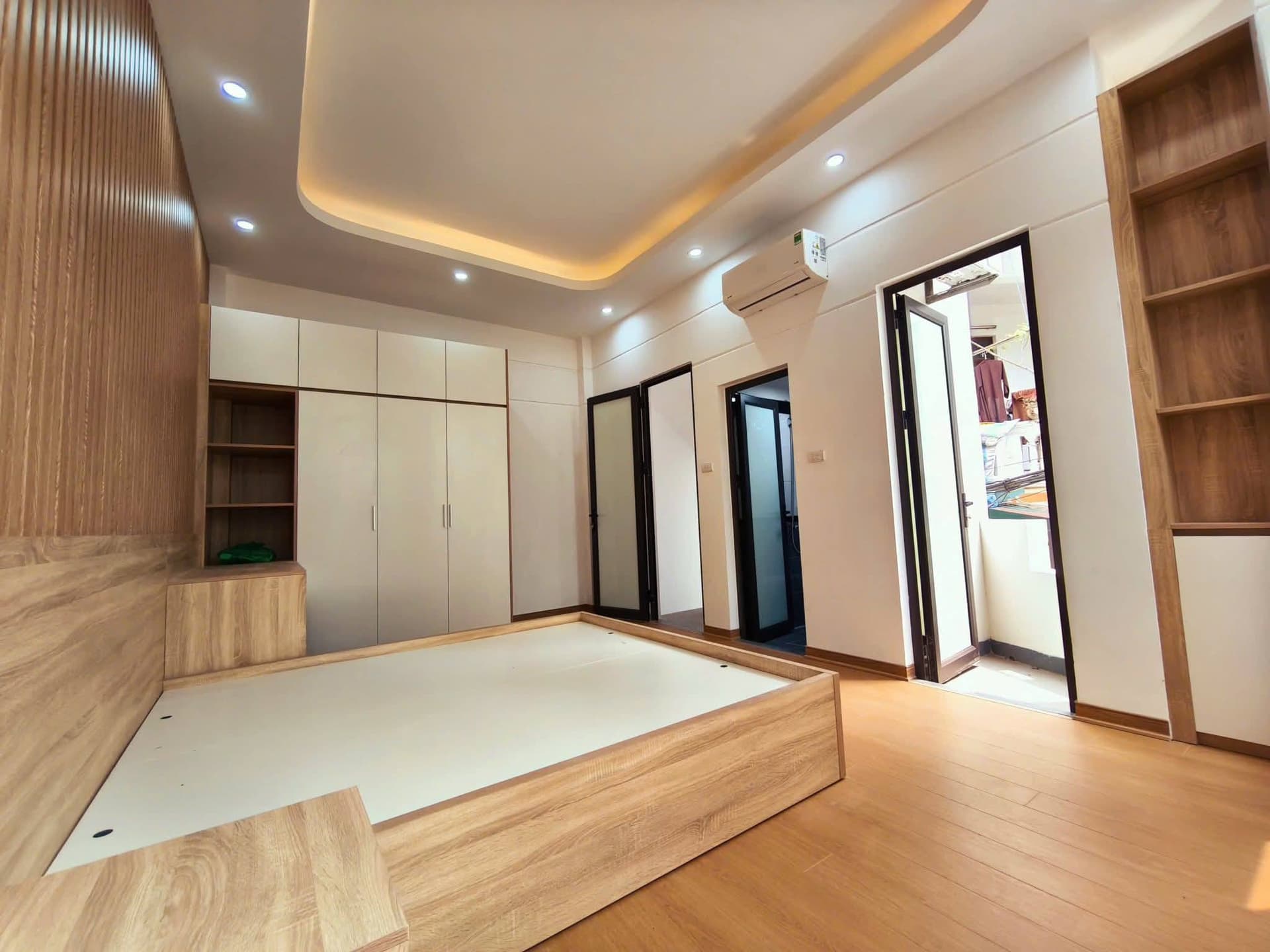 Bán nhà riêng Đ. Lĩnh Nam, Q. Hoàng Mai, Tp. Hà Nội - Ảnh 3