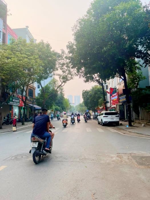 Cho thuê nhà riêng Đ. Văn La, Q. Hà Đông, Tp. Hà Nội