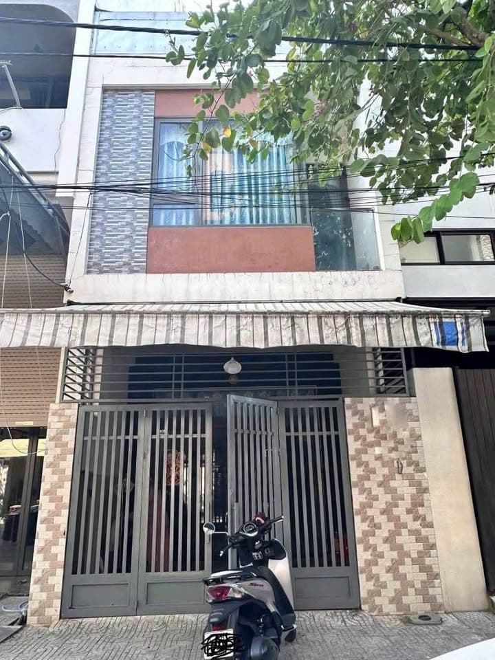 Cho thuê nhà mặt phố Đ. Thanh Sơn, Q. Hải Châu, Tp. Đà Nẵng