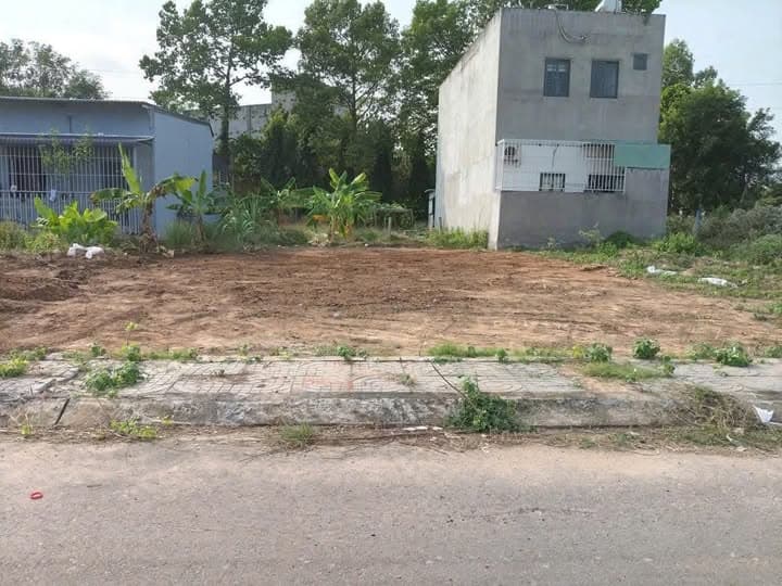 Bán đất Q. Tân Phú, Tp. Hồ Chí Minh