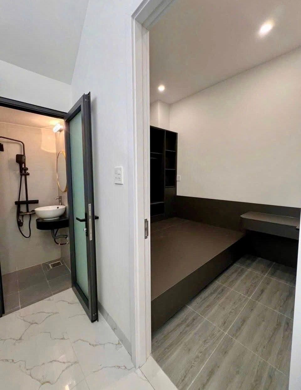 Cho thuê nhà riêng Đ. Hàn Mặc Tử, Tp. Quy Nhơn, T. Bình Định - Ảnh 3