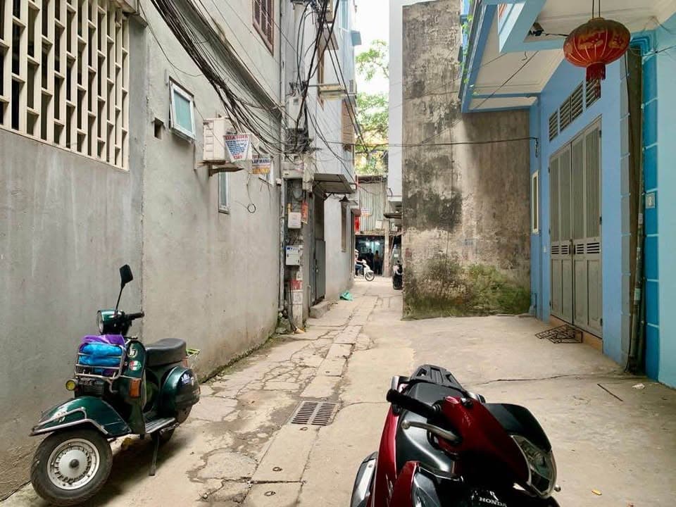 Bán nhà riêng Đ. Hoàng Đạo Thành, Q. Hoàng Mai, Tp. Hà Nội