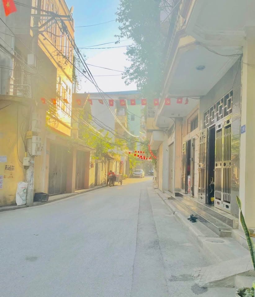 Bán nhà riêng Đ. Hồ Tùng Mậu, Q. Cầu Giấy, Tp. Hà Nội - Ảnh 2