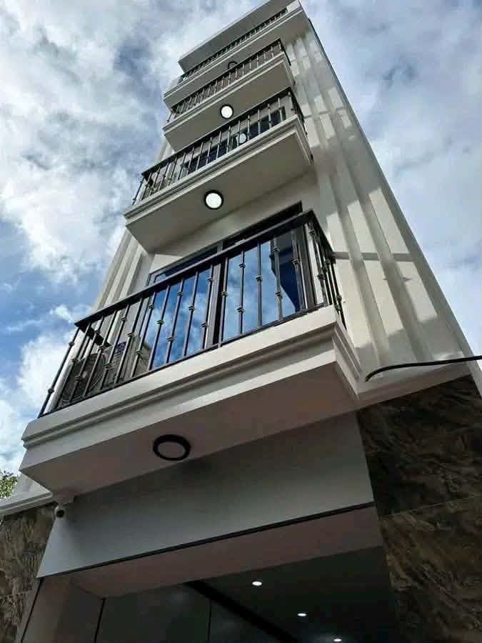 Bán nhà riêng Đ. Thượng Thanh, P. Việt Hưng, Q. Long Biên, Tp. Hà Nội