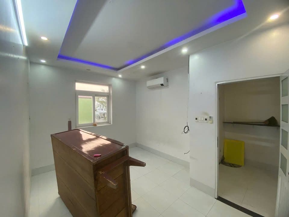 Cho thuê nhà mặt phố Tp. Long Xuyên, T. An Giang