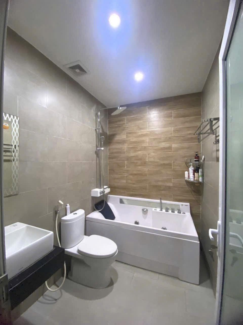 Bán nhà riêng Đ. Hoàng Văn Thụ, Tp. Quy Nhơn, T. Bình Định - Ảnh 3