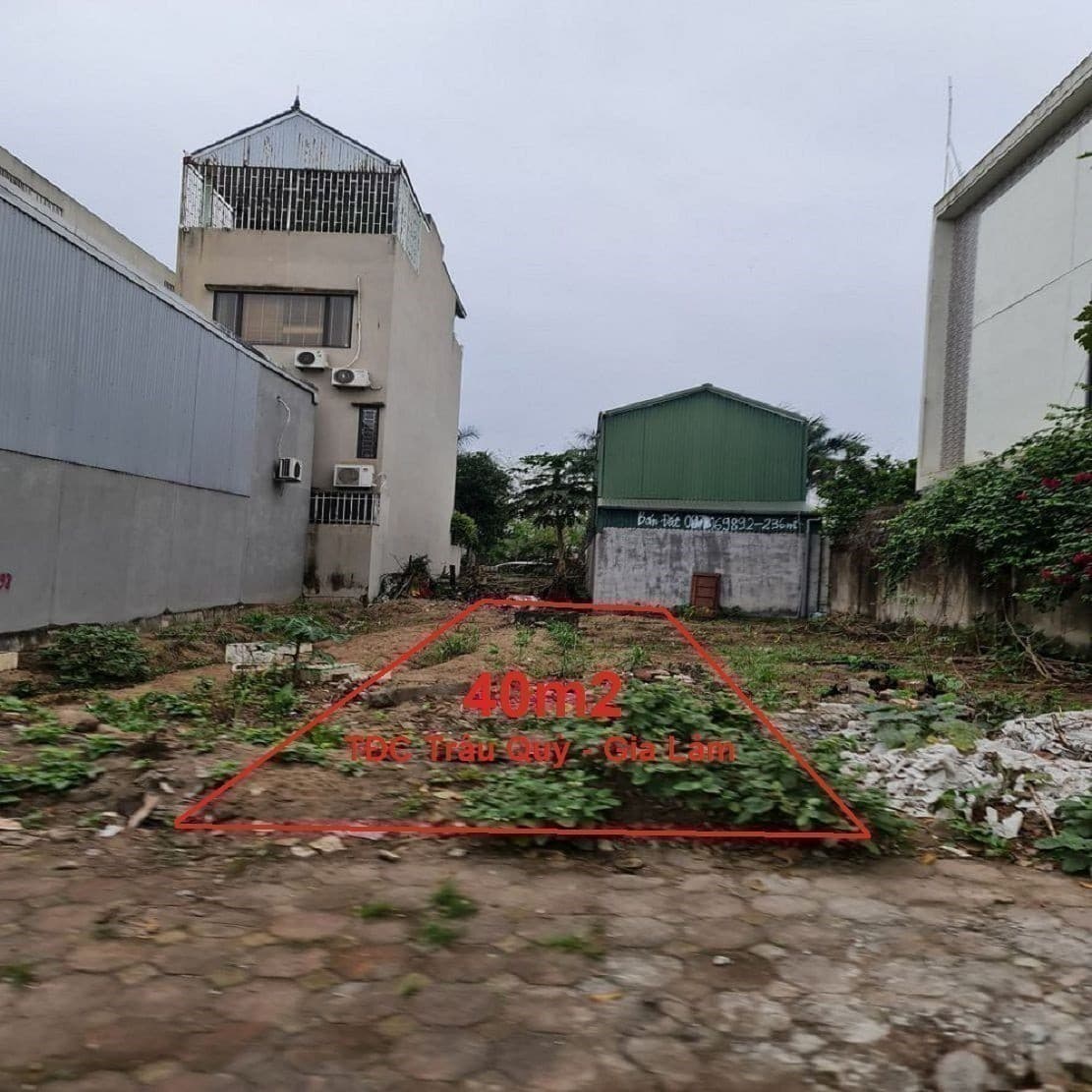 Bán Chuyển nhượng 40m2 đất TĐC Trâu Quỳ, Gia Lâm. Đường 12m. Lh 0989894845.