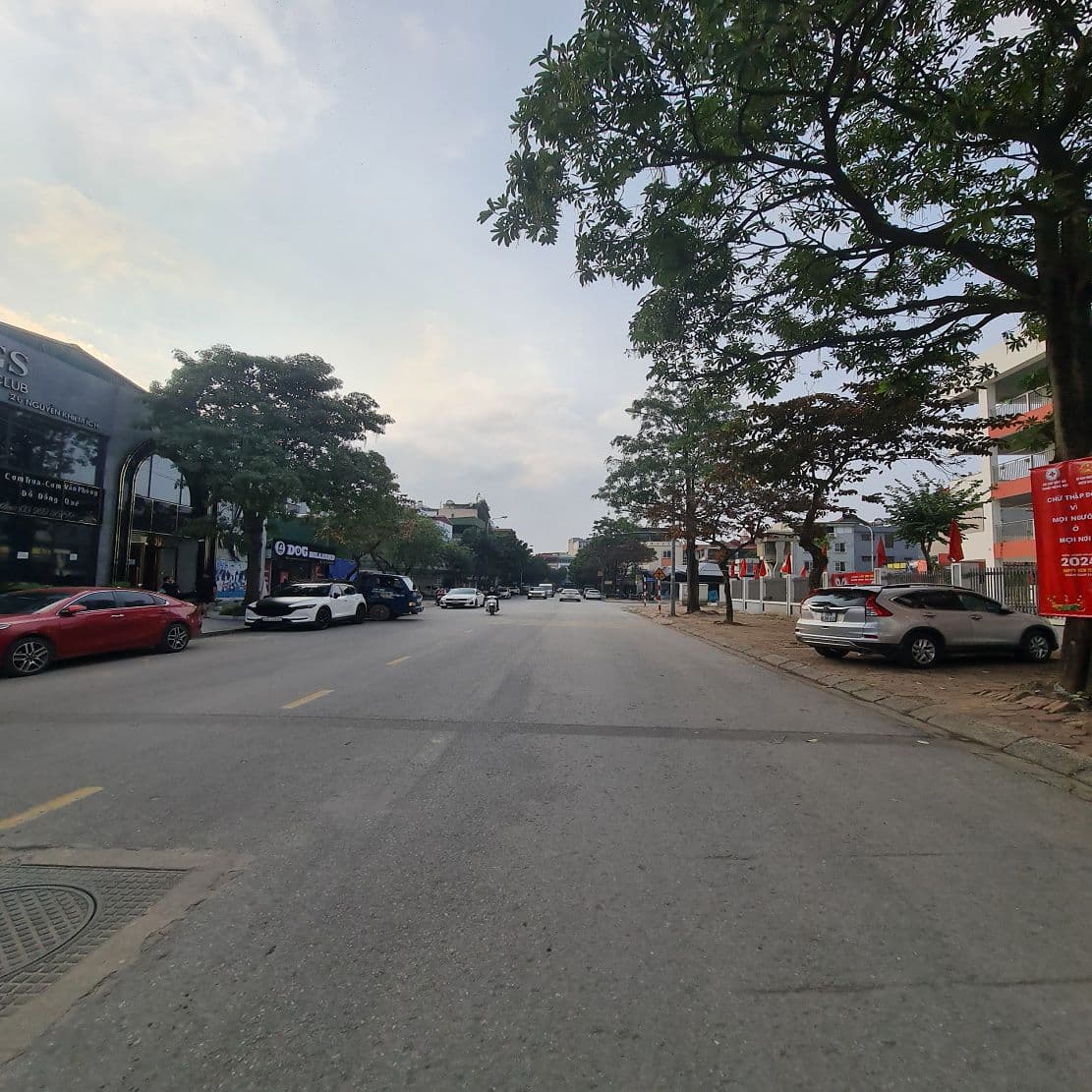 12 tỷ hơn xíu xiu có ngay 61m2 đất Tái định cư Trâu Quỳ, Gia Lâm. Lh 0989894845 Bán đất tại Trung t - Ảnh 2