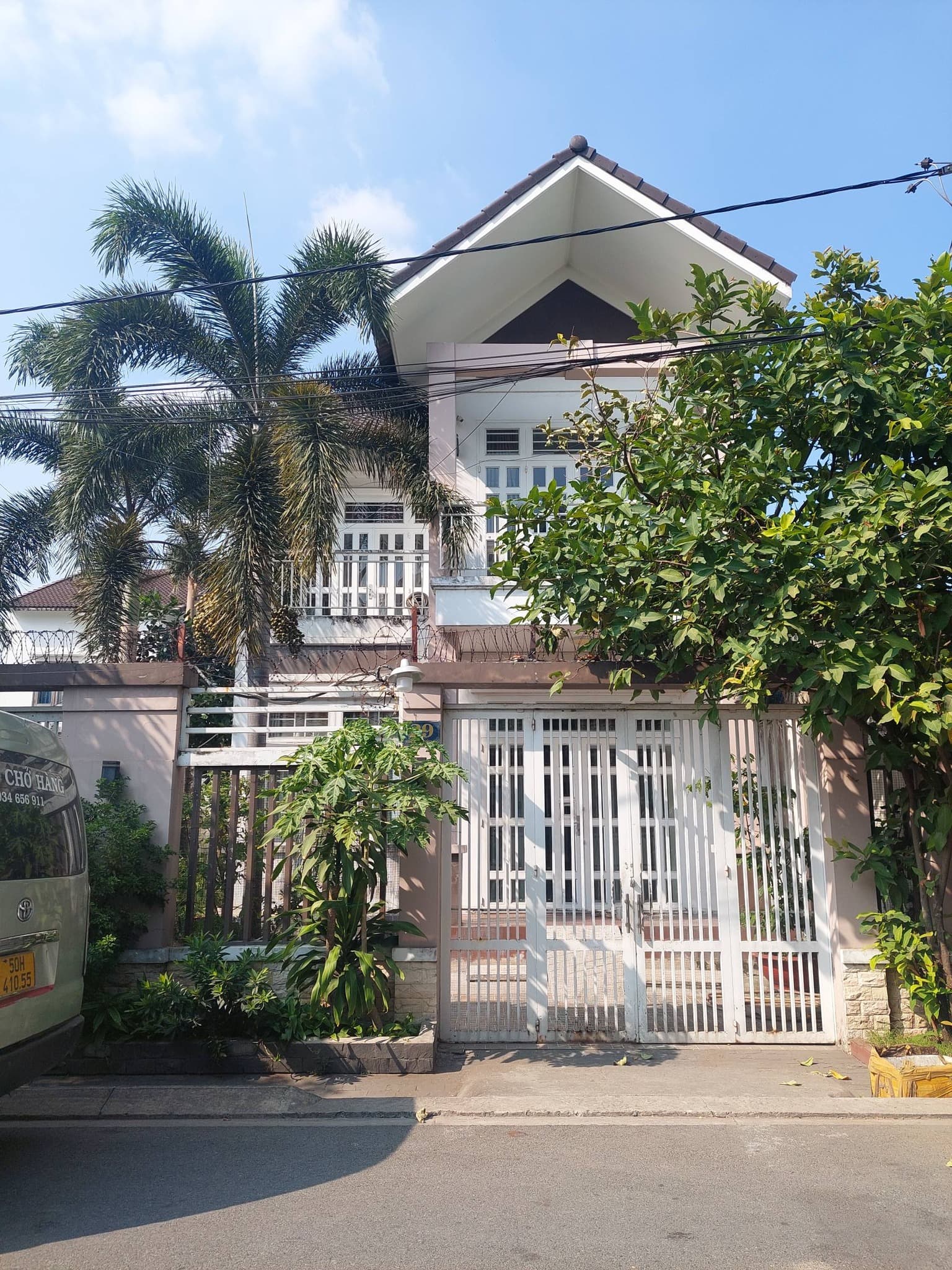 Cho thuê CHO THUÊ BIỆT THỰ KDC HỒNG LONG HIỆP BÌNH THỦ ĐỨC 10M x 20M TRÊT 1 LẦU GIÁ 26TR - Ảnh 3