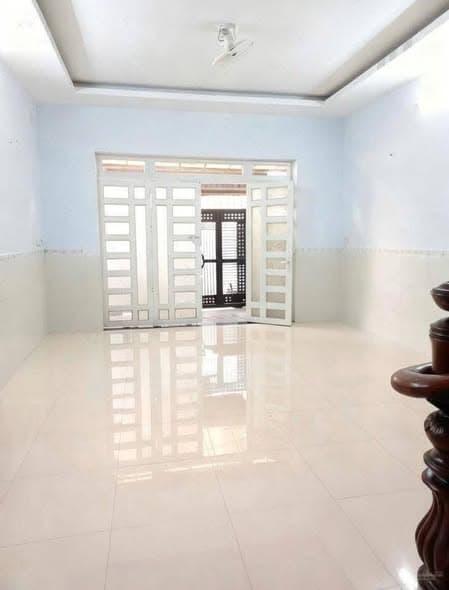 Cho thuê 11TR , NHÀ MỚI- ĐẸP 1 TRỆT 1 LẦU, 2PN, NGAY CHỢ HIỆP BÌNH. - Ảnh 3