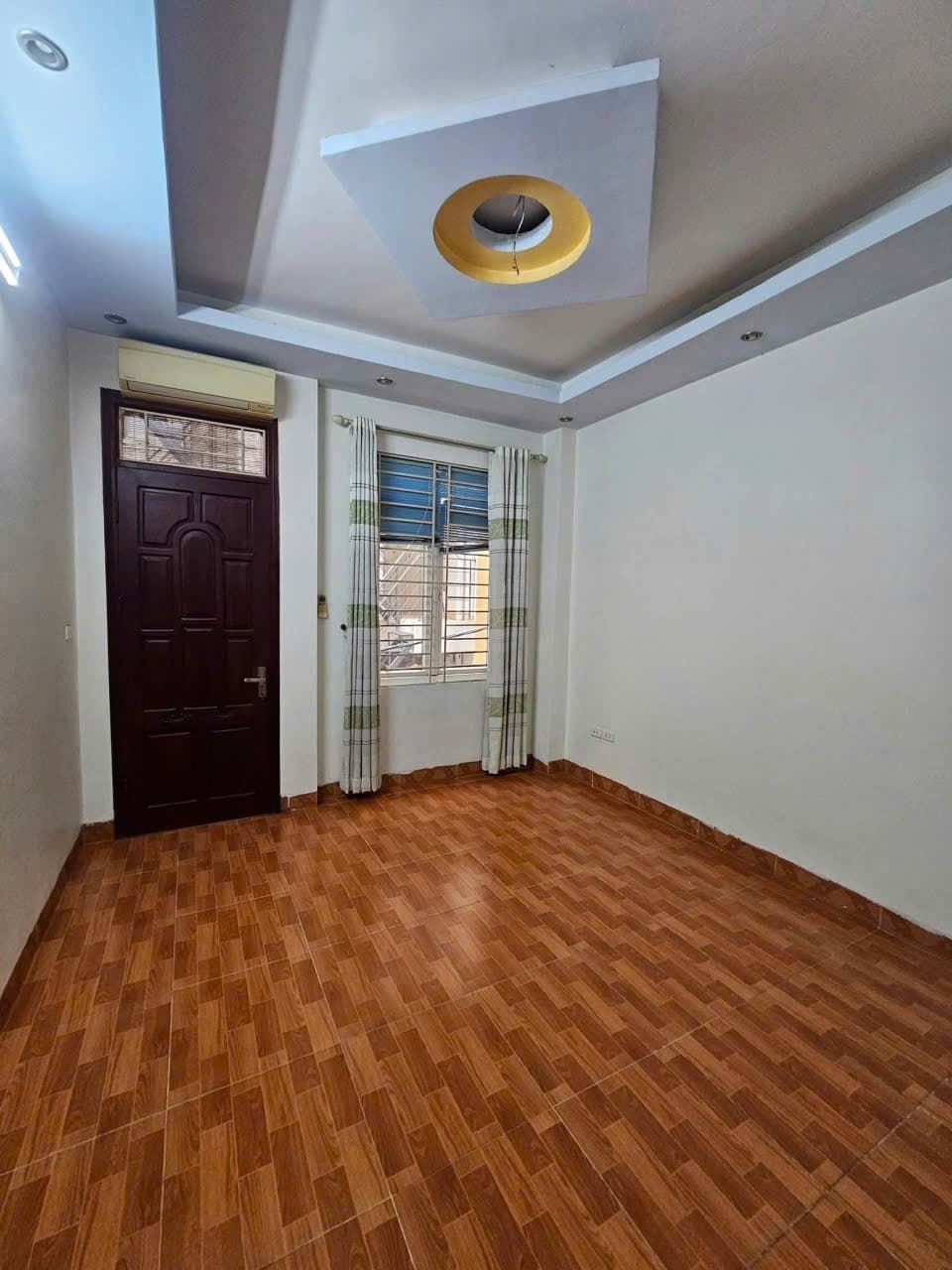 Cho thuê nhà riêng Cửa Bắc, Ba Đình 30M x 5T ĐẸP giá 13.5 triệu - Ảnh 2