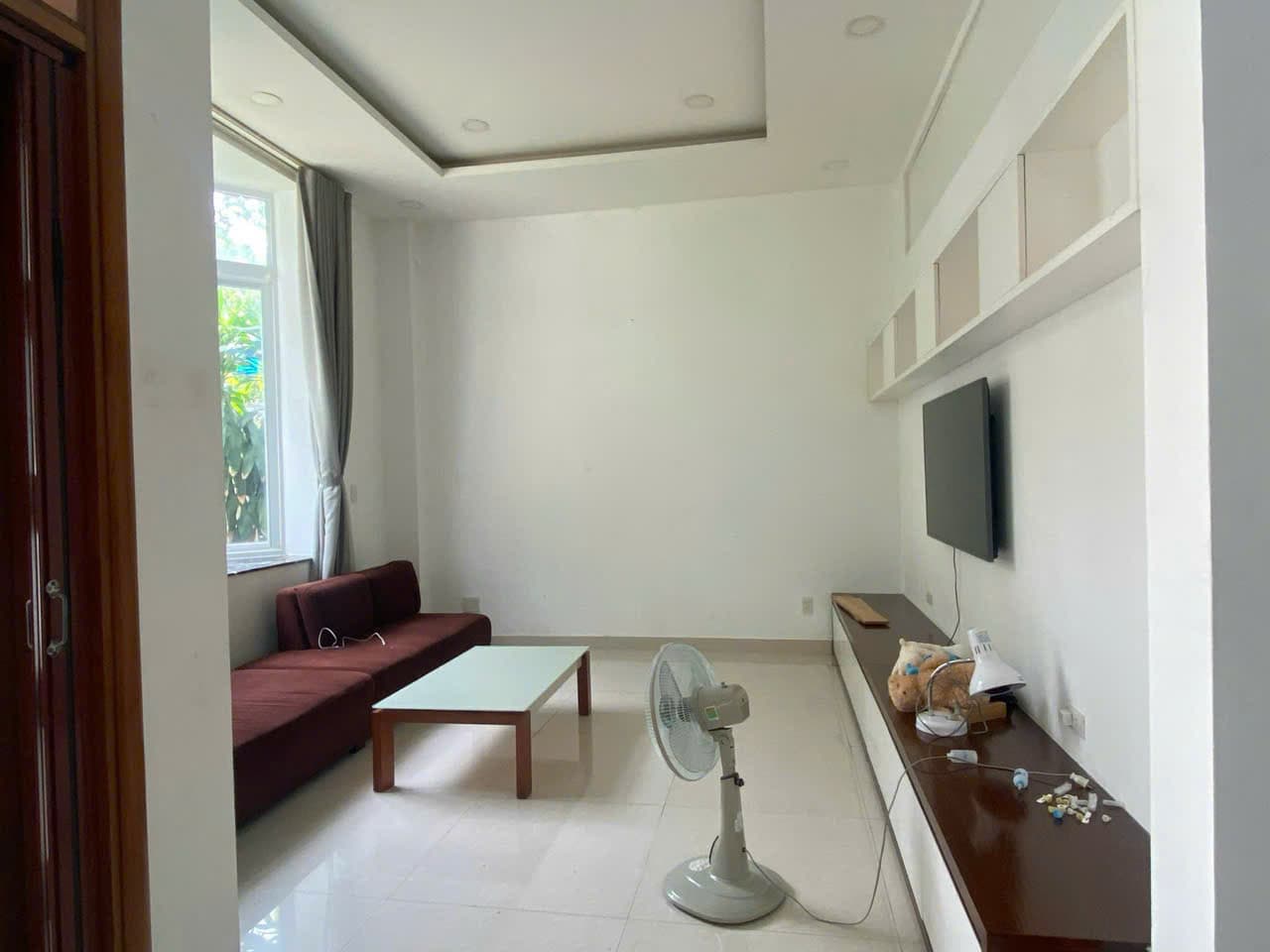 Cho thuê Biệt thự Phường Phú Mỹ, Quận 7, Diện tích 140m², Giá 45 Triệu/tháng