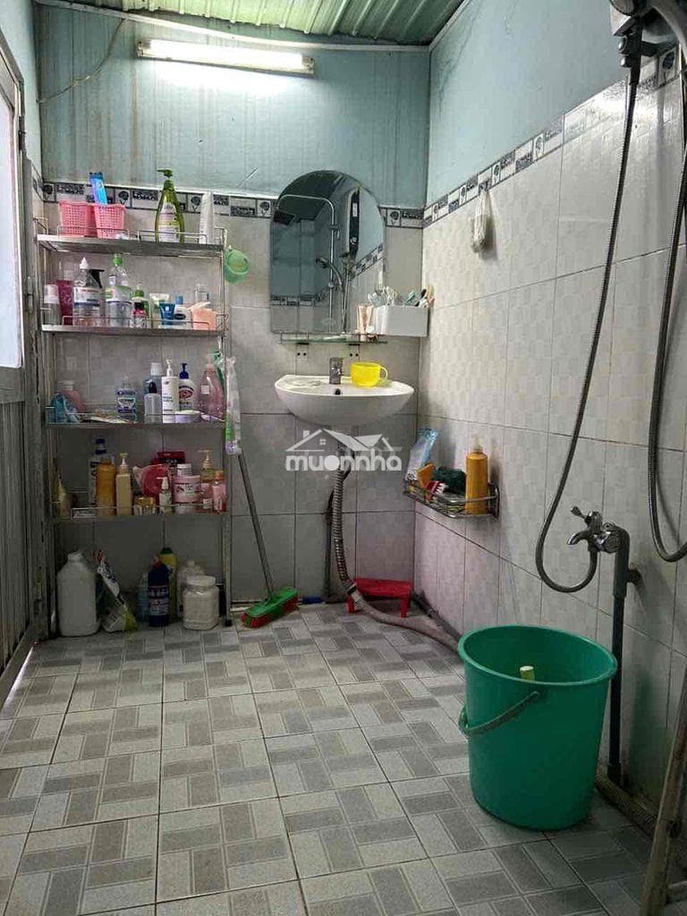 Bán nhà riêng nhà hiệp bình phước- gần kdc hồng long- sát mt ql13- xe tải né-hơn 4 t - Ảnh 3