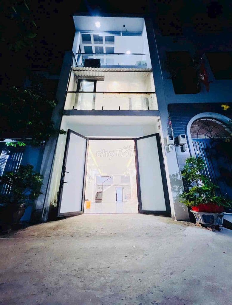 GẤP! Bán nhà Nguyễn Thị Thập gần Lotte Mart Quận 7. Giá 5.89Tỷ/81m2
