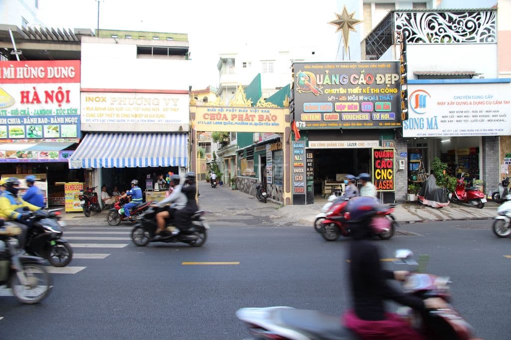 Nhà 2 mặt tiền Lạc Long Quân, P. Bảy Hiền, TP HCM - Ảnh 3