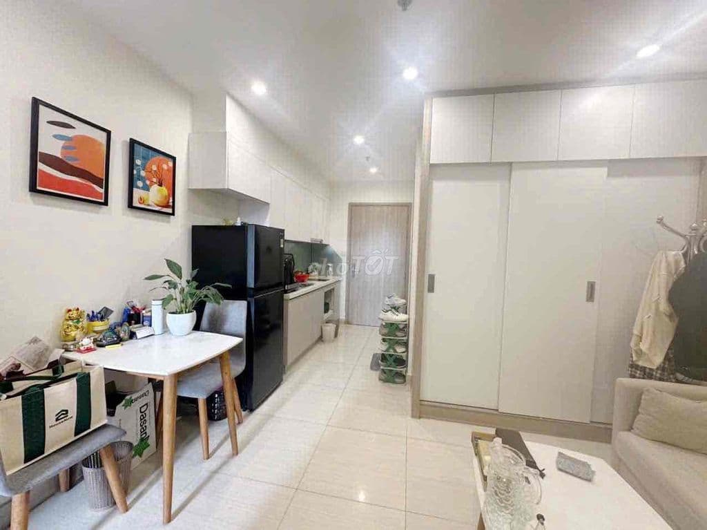Cần tiền bán gấp căn Studio full đồ giá *** thị trường, Vinhomes - Ảnh 3