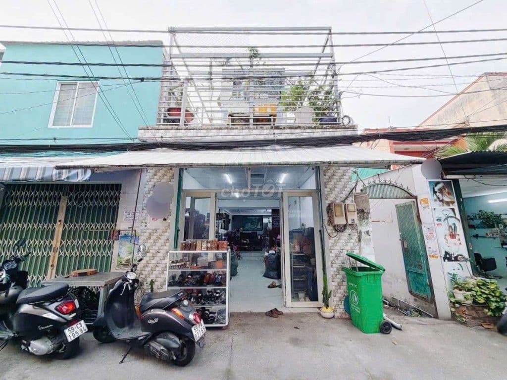 BÁN NHÀ MẶT TIỀN HẺM NGUYỄN VĂN QUỲ, KINH DOANH BUÔN BÁN TỐT