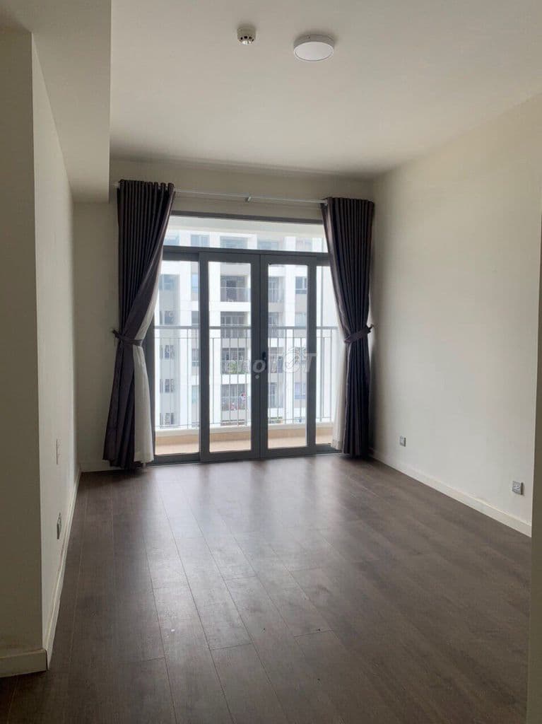 Bán chung cư LuxGarden số 370 Nguyễn Văn Qùy Phường Phú Thuận Q.7