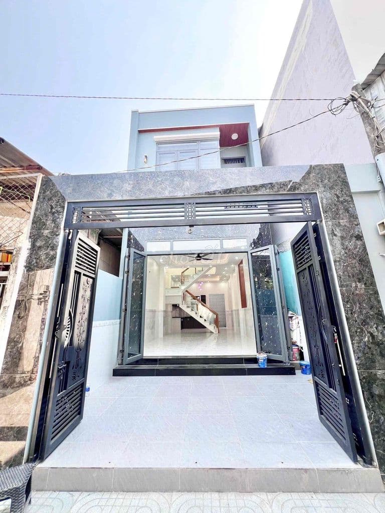 Nhà xây mới 1/ HXH Đúc 2 Tầng - 4,1m x 15m Gần chợ