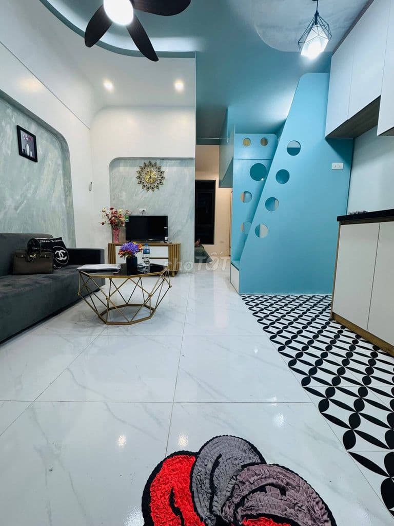 Bán Nhà Trần Đại Nghĩa, Hai Bà Trưng 40m, giá 2.15 tỷ.