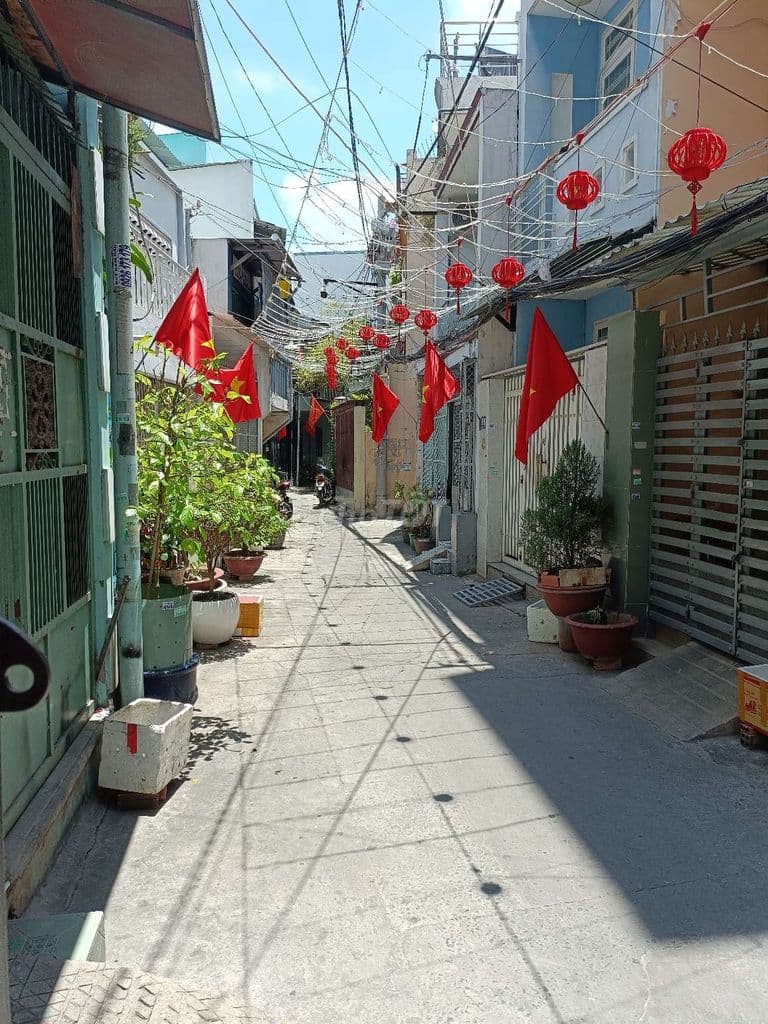 BÁN NHÀ 64/21 ÂU DƯƠNG LÂN