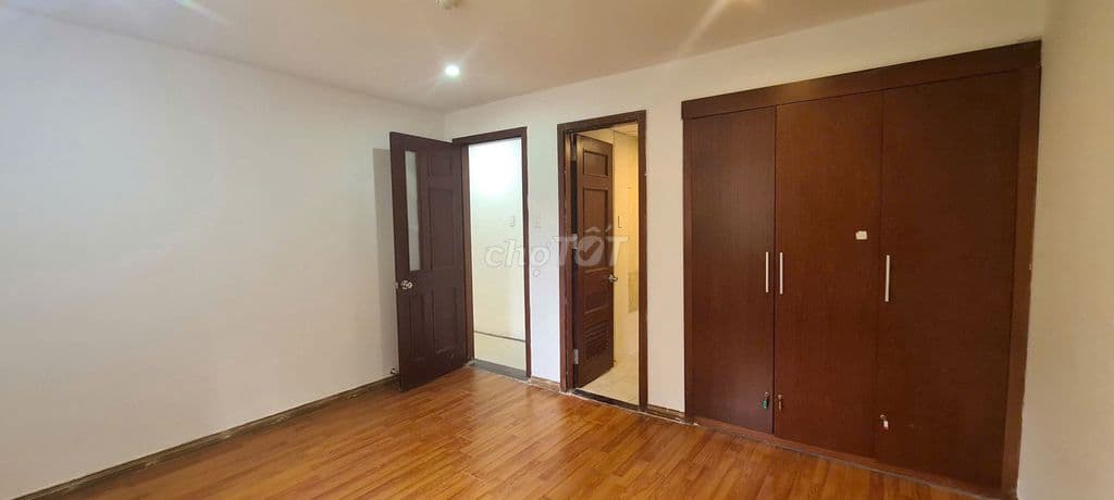 Bán CH Trệt Samland Giai Việt Tạ Quang Bửu.