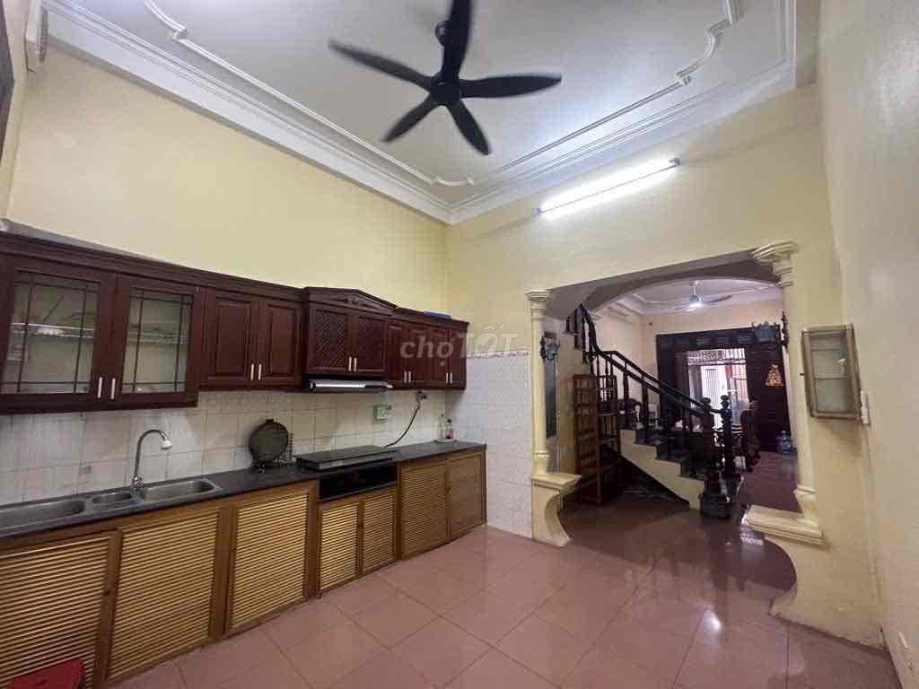 ❌VIỆT HƯNG DÂN XÂY 4PN NGÕ THÔNG Ô TÔ TRÁNH Ở NGAY TIỆN ÍCH BAO QUANH - Ảnh 2