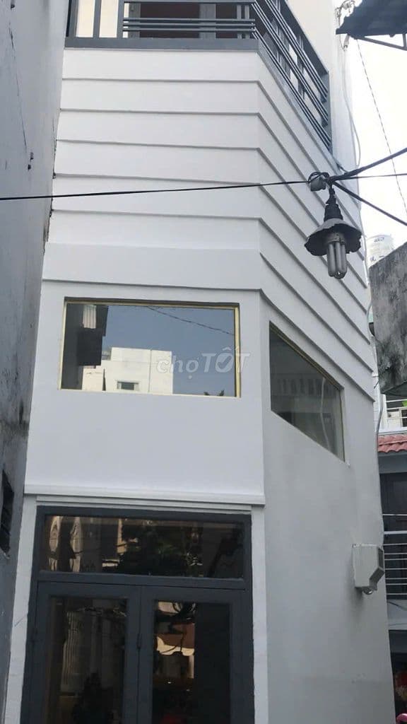 Bán Nhà Sổ Hồng đầy đủ, Q.5, 4,9 Tỷ, 23m2,