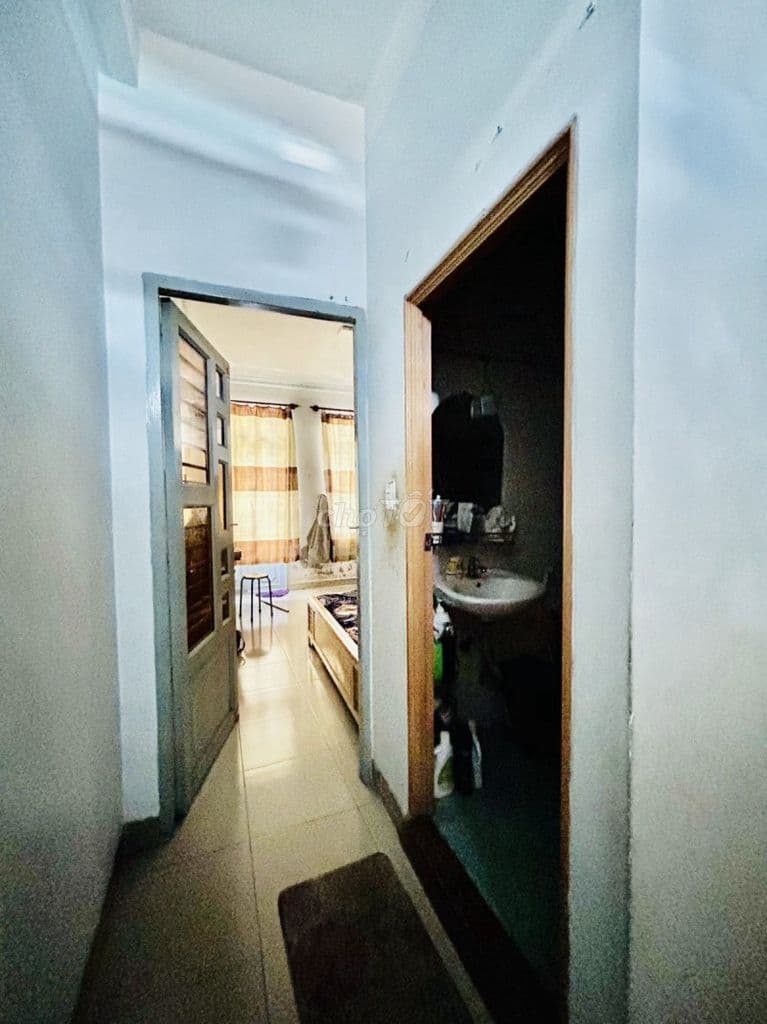 Bán nhà hẻm ô tô Nguyễn Trãi, Quận 1 - 45m2, cực ngon, chỉ 5 tỷ nhỉnh - Ảnh 2