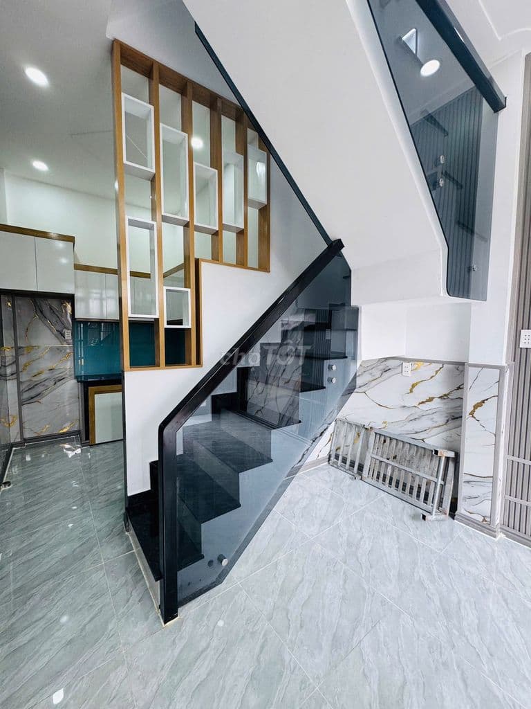 Nhà căn góc 2 mặt hẻm đg HT07 gần BX Lê Văn Khương 1T1L giá 1 ty1 95TL - Ảnh 3